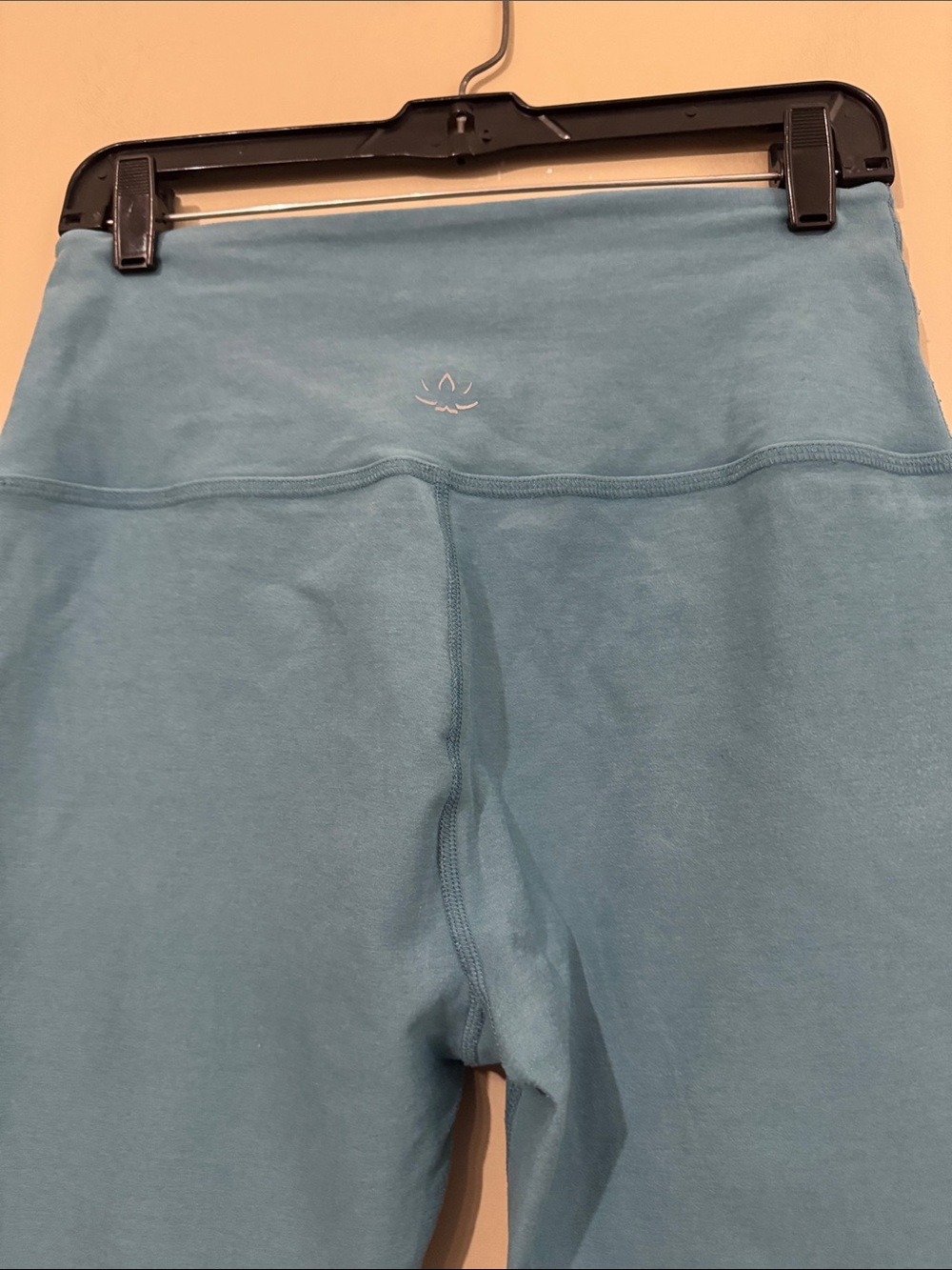 NWOT- BEYOND YOGA HIGH WAIST MIDI LEGGING DEEP, AQUA HEATHER, XL - Picture 8 of 10